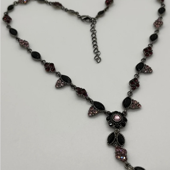 The Grapes and Peonies Rhinestone Studded Multi Color Necklace - Picture 5 of 8